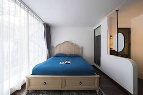 Zeus Living - Harmony Hideout