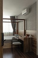 Zeus Living - Harmony Hideout