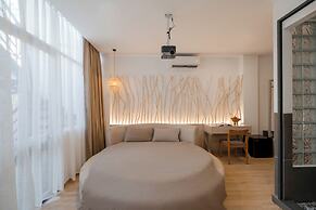 Zeus Living - Harmony Hideout