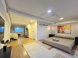 Zeus Living - Harmony Hideout