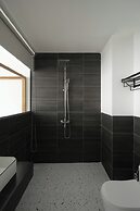 Zeus Living - Harmony Hideout