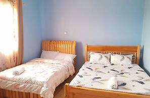 Lux Suites Hotfoot Homestays  Isiolo