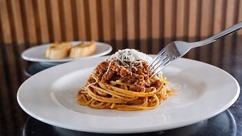 Grand La Vogue Hotel & Casino