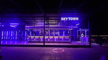 Grand La Vogue Hotel & Casino