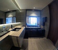 Grand La Vogue Hotel & Casino