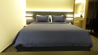 Grand La Vogue Hotel & Casino