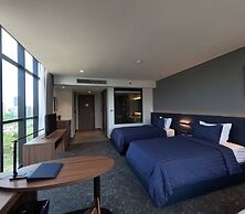 Grand La Vogue Hotel & Casino