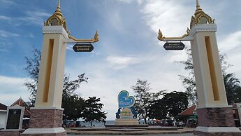 Grand La Vogue Hotel & Casino