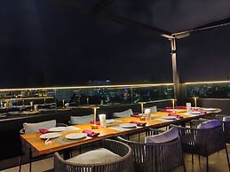 Grand La Vogue Hotel & Casino