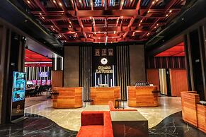 Grand La Vogue Hotel & Casino