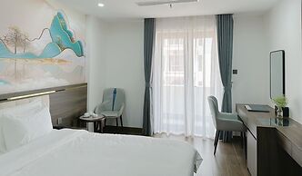 LUXURY PHOENIX HOTEL 2