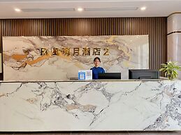 LUXURY PHOENIX HOTEL 2
