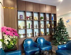 LUXURY PHOENIX HOTEL 2
