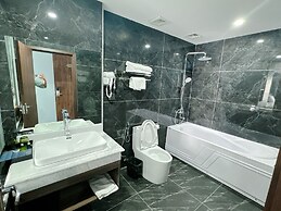 LUXURY PHOENIX HOTEL 2