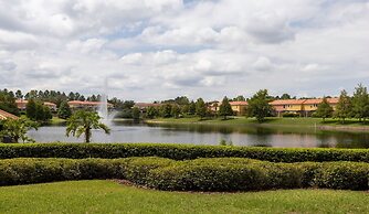 Charming 3BR Retreat Jacuzzi Comfort for 6