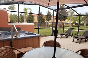 Charming 3BR Retreat Jacuzzi Comfort for 6