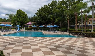 Charming 3BR Retreat Jacuzzi Comfort for 6