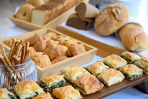 Elisso Boutique Hotel