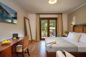 Elisso Boutique Hotel