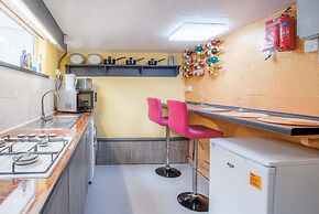 Clouds - 1 Bedroom Holiday Home - Milford Haven