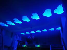 Clouds - 1 Bedroom Holiday Home - Milford Haven