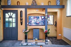 Clouds - 1 Bedroom Holiday Home - Milford Haven