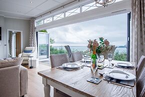 Shearwater 30 - 2 Bedroom Lodge - Summerhill