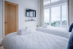 Shearwater 30 - 2 Bedroom Lodge - Summerhill