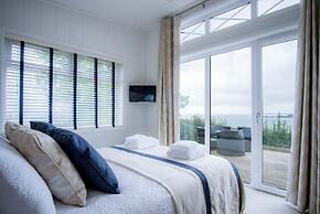 Shearwater 30 - 2 Bedroom Lodge - Summerhill