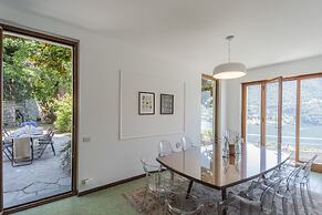 Villa Chiara Moltrasio With Private Garden