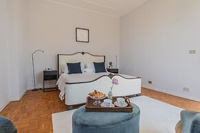 Villa Chiara Moltrasio With Private Garden