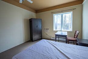 Room in Guest Room - Private Room3 Autonomous South Bank Urban Country