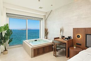 Elia Sea Suites