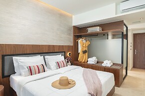 Elia Sea Suites