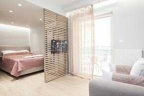 Petralona Gem Hotel-Style Studio Balcony