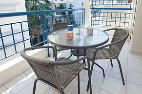 Petralona Gem Hotel-Style Studio Balcony