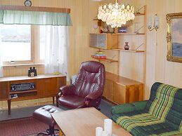 6 Person Holiday Home in Sandhornoy