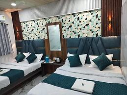 Hotel Mahalok Palace