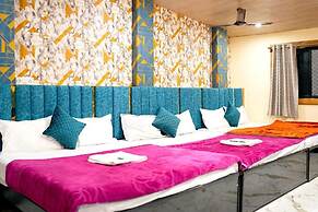 Hotel Mahalok Palace