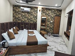 Hotel Mahalok Palace