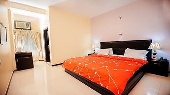 Universal Hotel Enugu