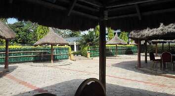 Universal Hotel Enugu