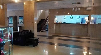 Universal Hotel Enugu