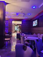 Carlton Swiss luxury Residency