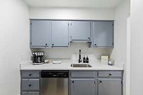 The Gallery Unit 201