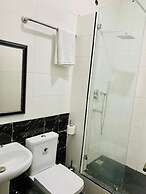 C to C Luxury Hotel and Suites