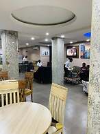 C to C Luxury Hotel and Suites