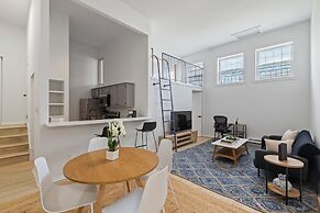 The Gallery Unit 301