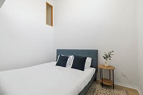 The Gallery Unit 301