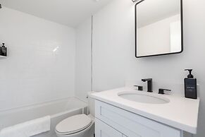 The Gallery Unit 301